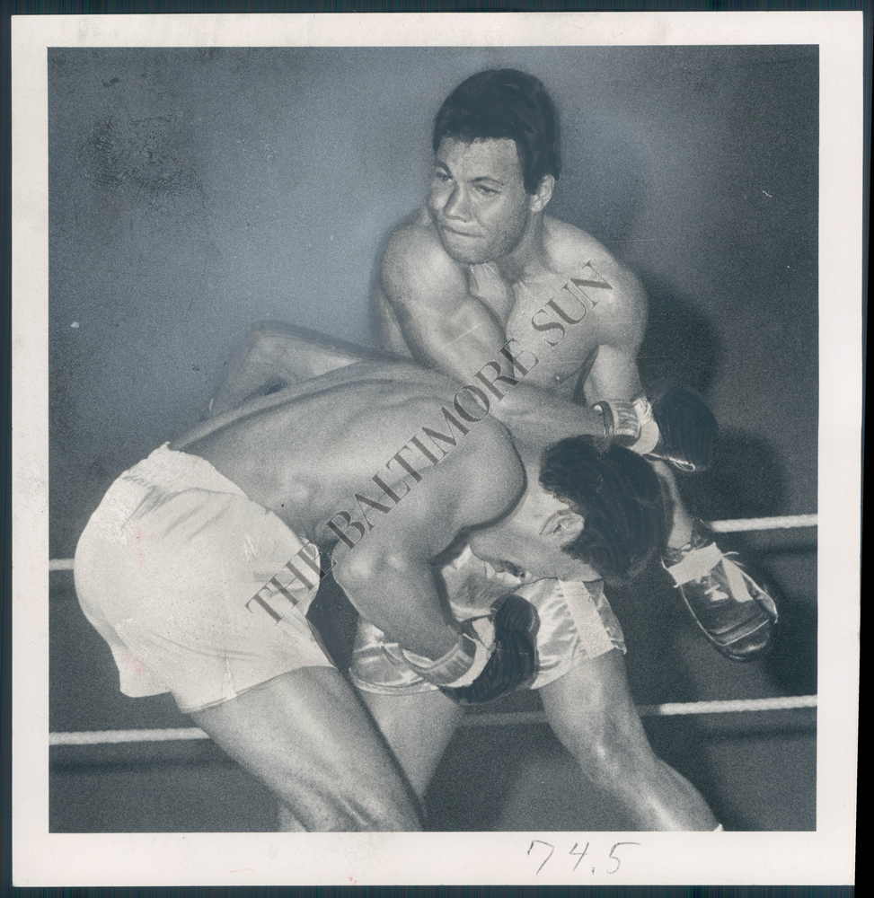 BS PHOTO bli-747 Leo Randolph Boxer