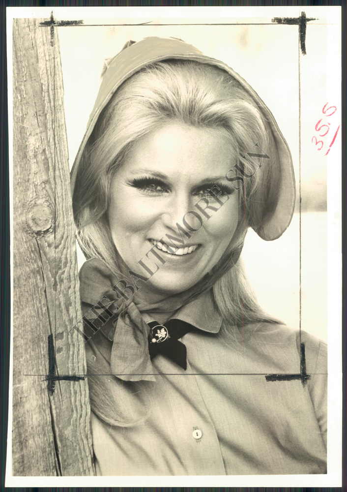 BS PHOTO hdi-219 Grace Lee Whitney Actress | eBay