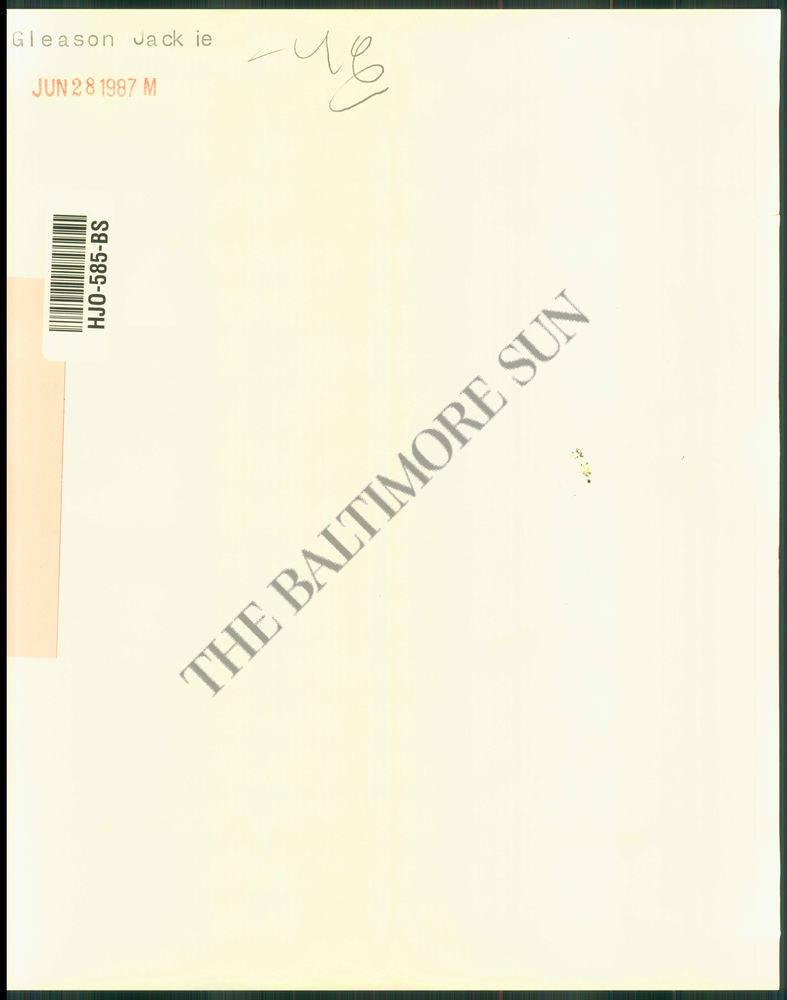 BS PHOTO hjo585 Jackie Gleason Funeral eBay